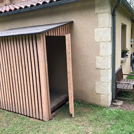 Holiday home Des Combes Blanches Avec Piscine Frayssinet-le-Gelat